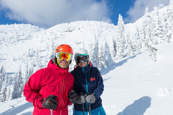 Skiing couple